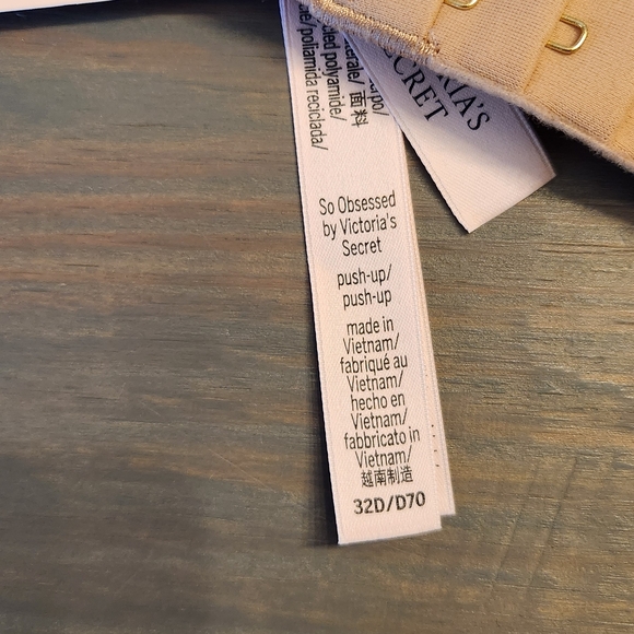 Victoria's Secret So Obsessed Push Up Beige Bra - Picture 3 of 5